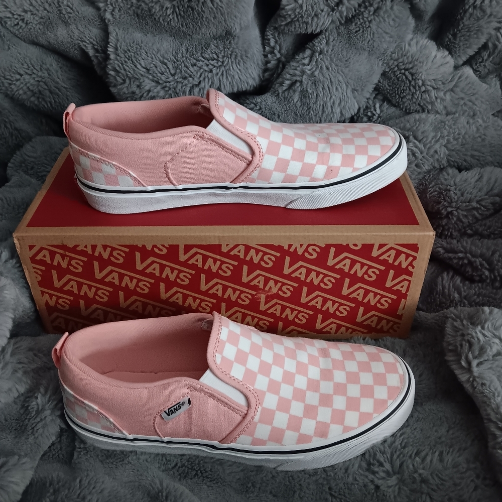 Excellent Condition Vans Asher Pink Checkard